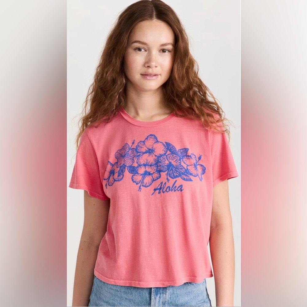 SUNDRY Pink Graphic Tee with Floral Design, size Medium